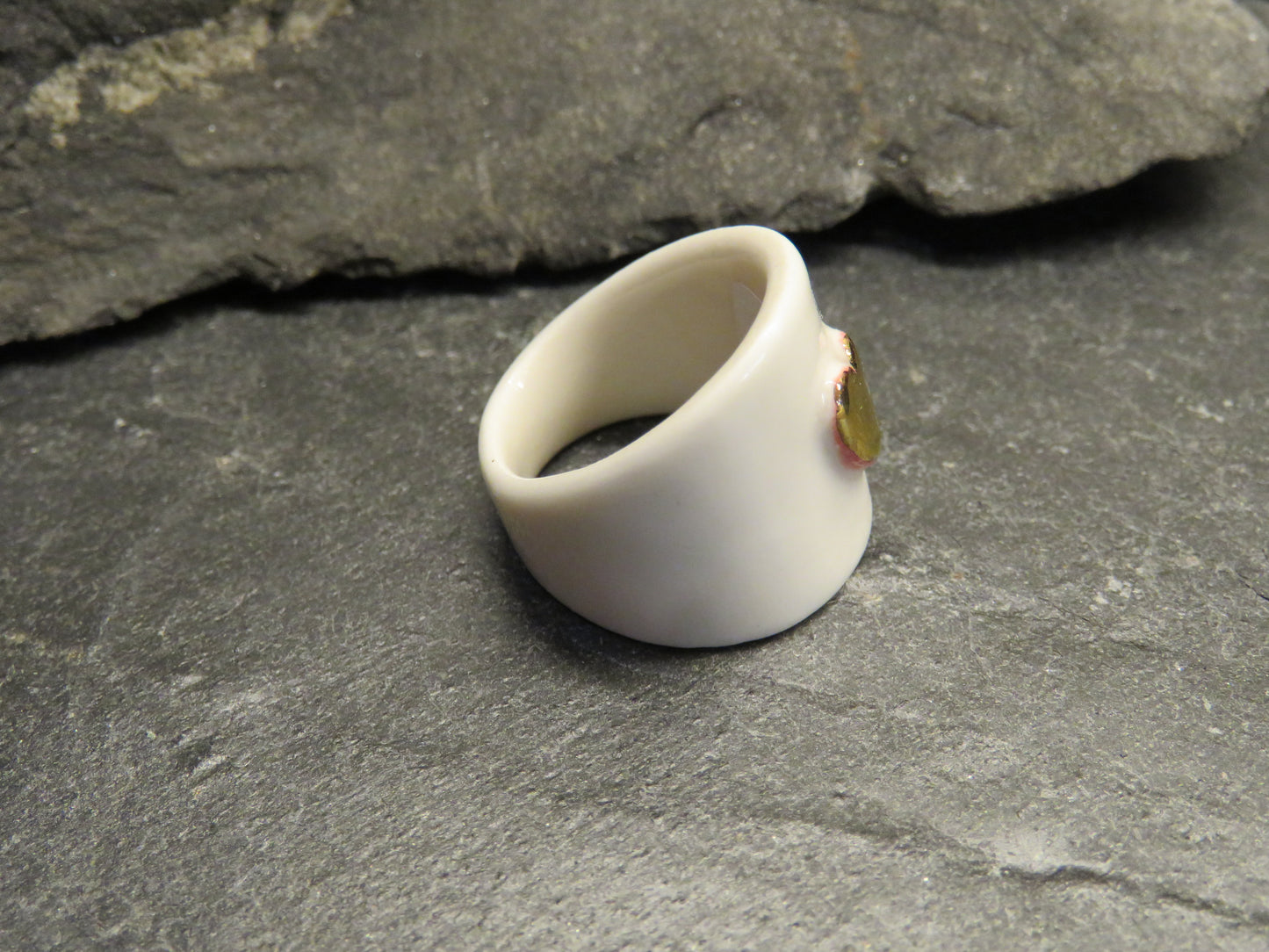 Porcelain ring Size O