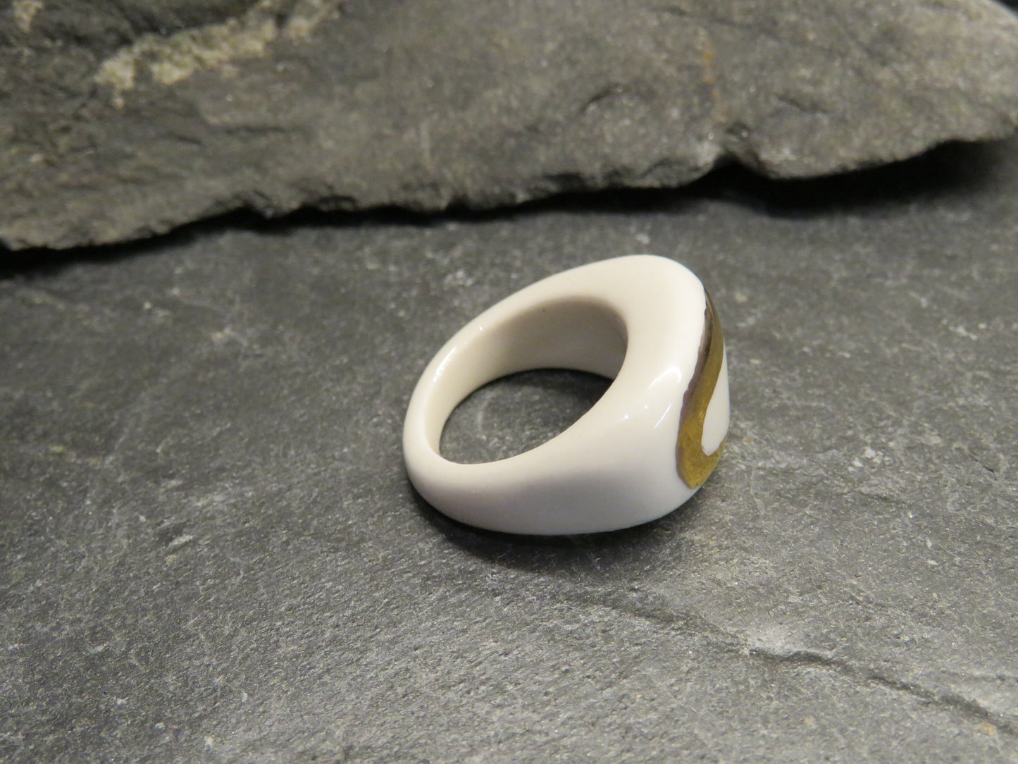 Porcelain Ring Size O