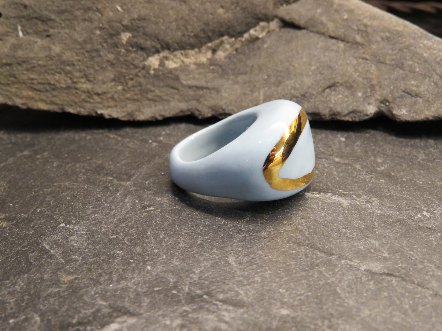 Blue porcelain ring Size M