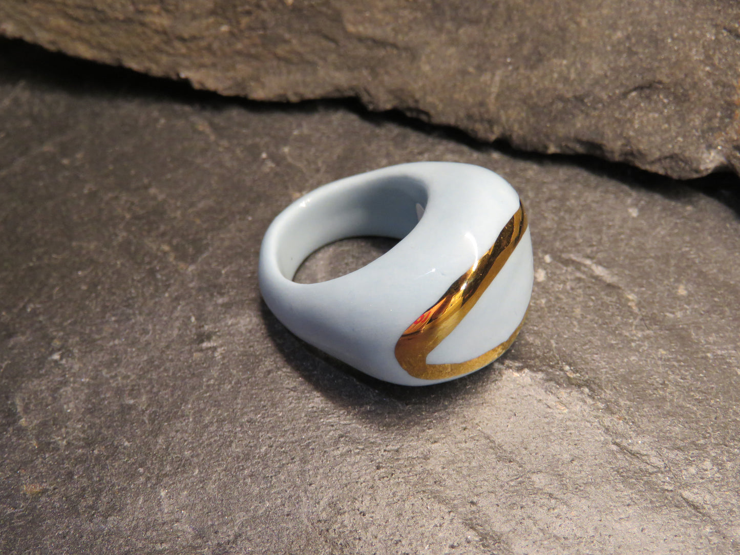 Blue porcelain ring Size M