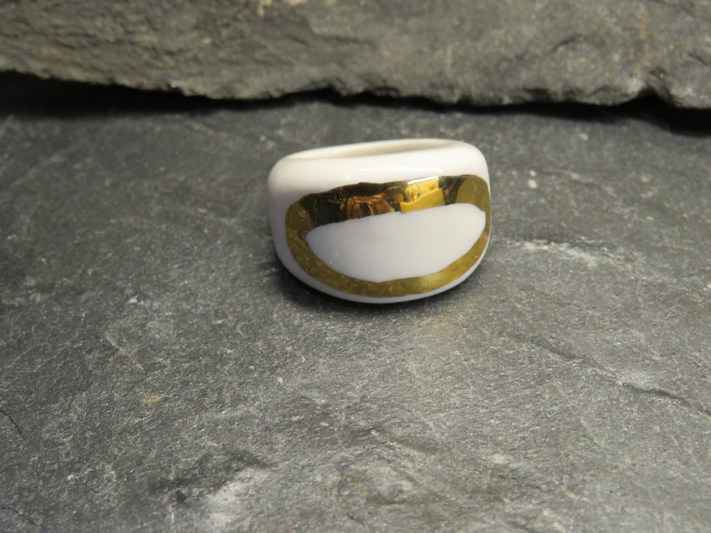 Porcelain Ring Size P