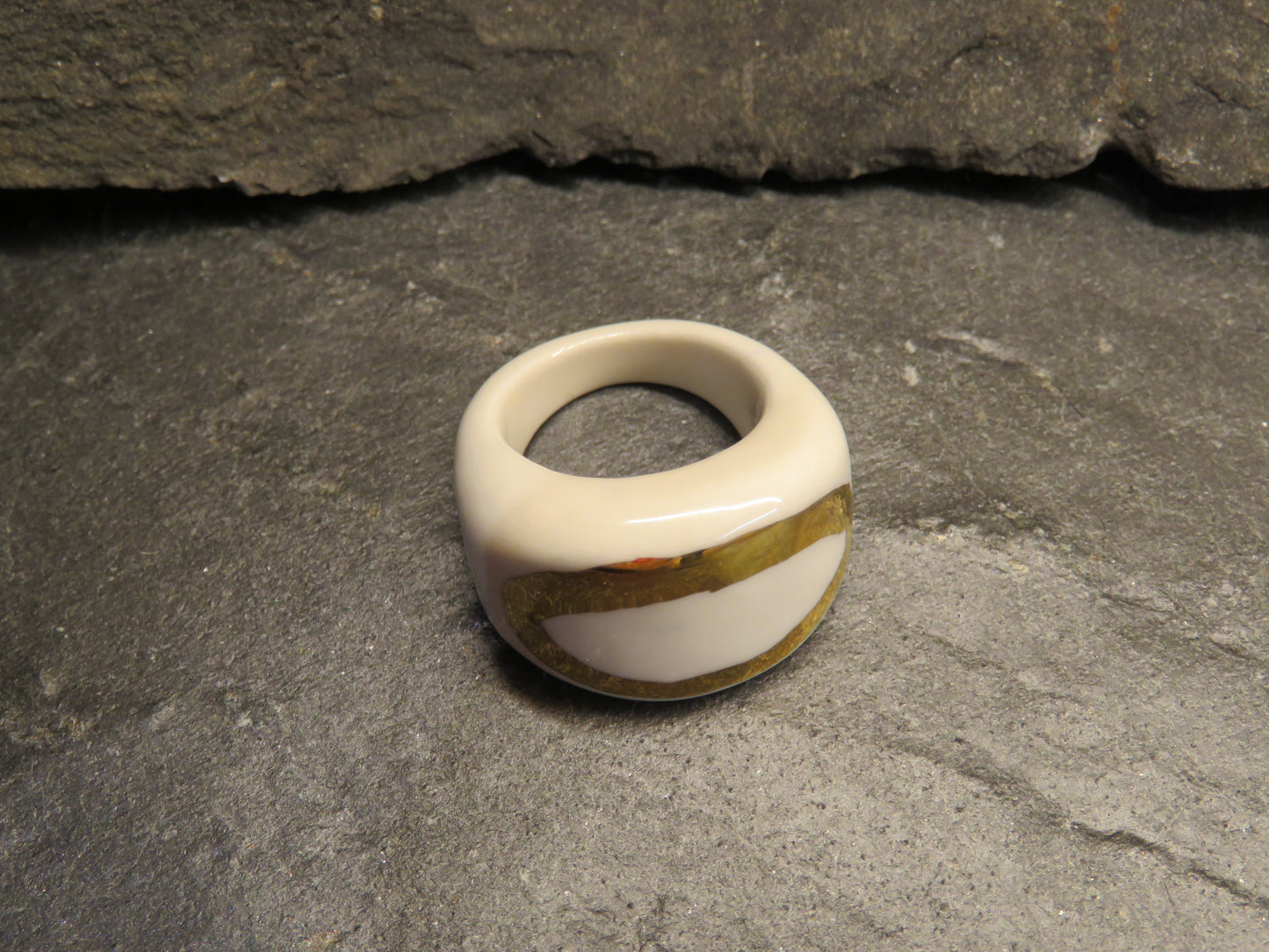 Porcelain Ring Size P