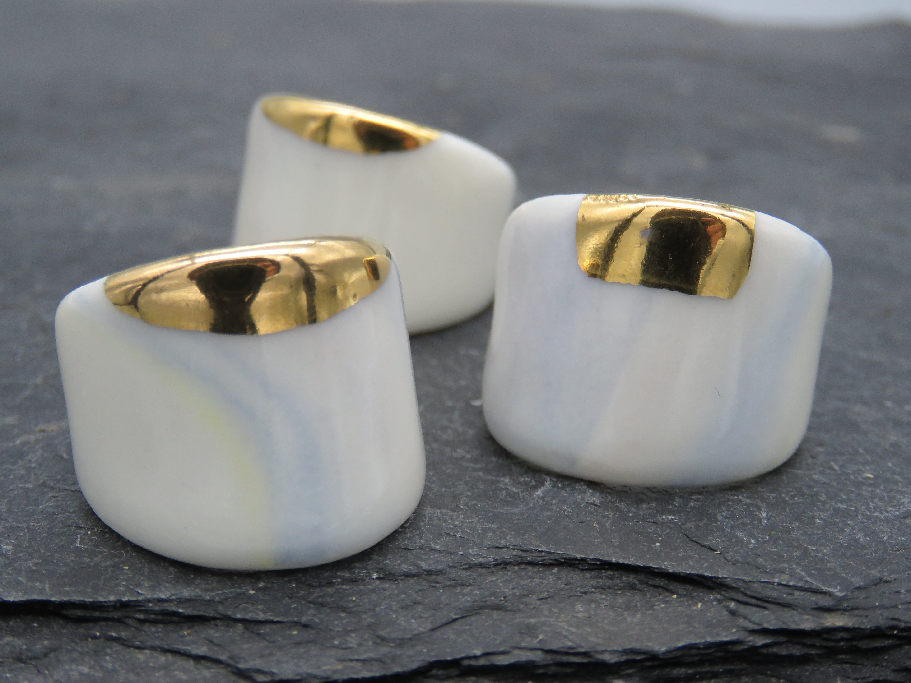 Marbled Ring with Gold Size P