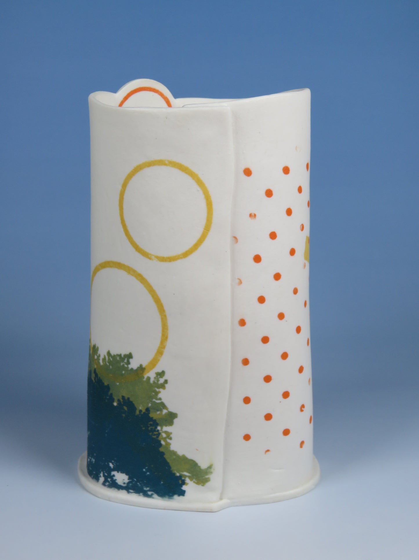 Small Screen printed vessel