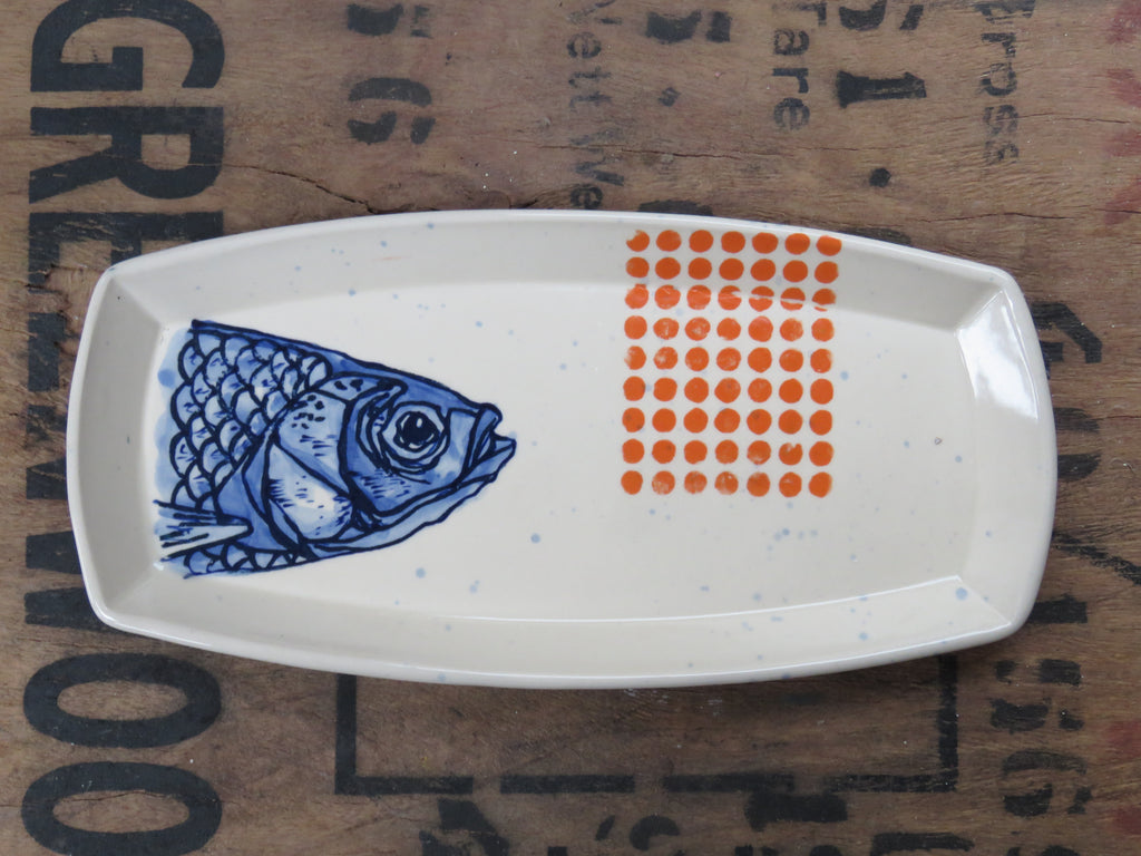Fish serving dish