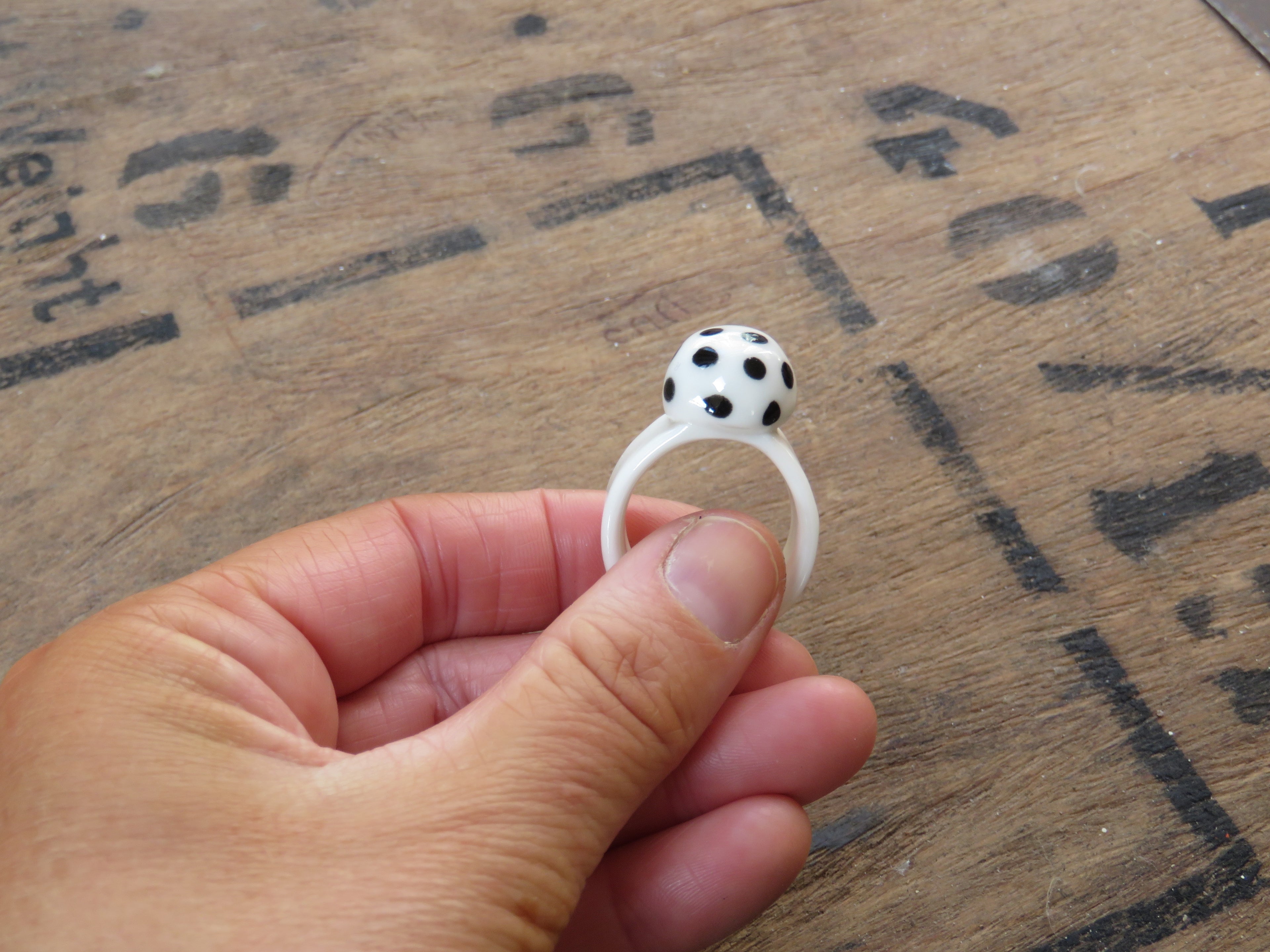 Porcelain Ring Size U