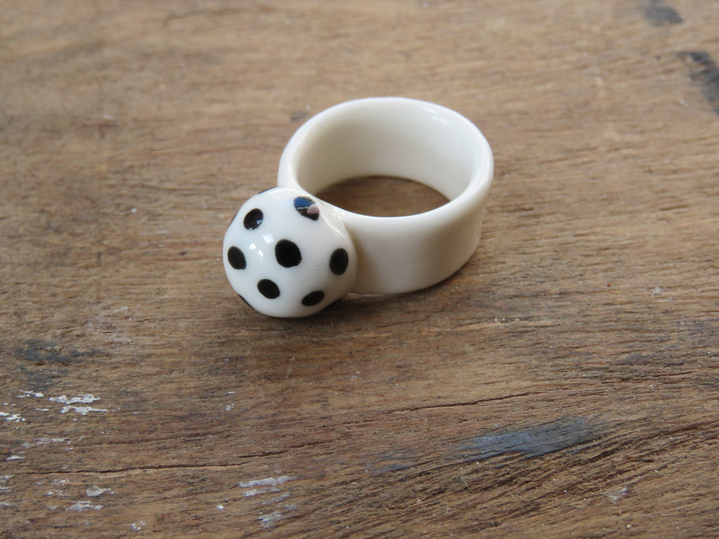 Porcelain Ring Size U