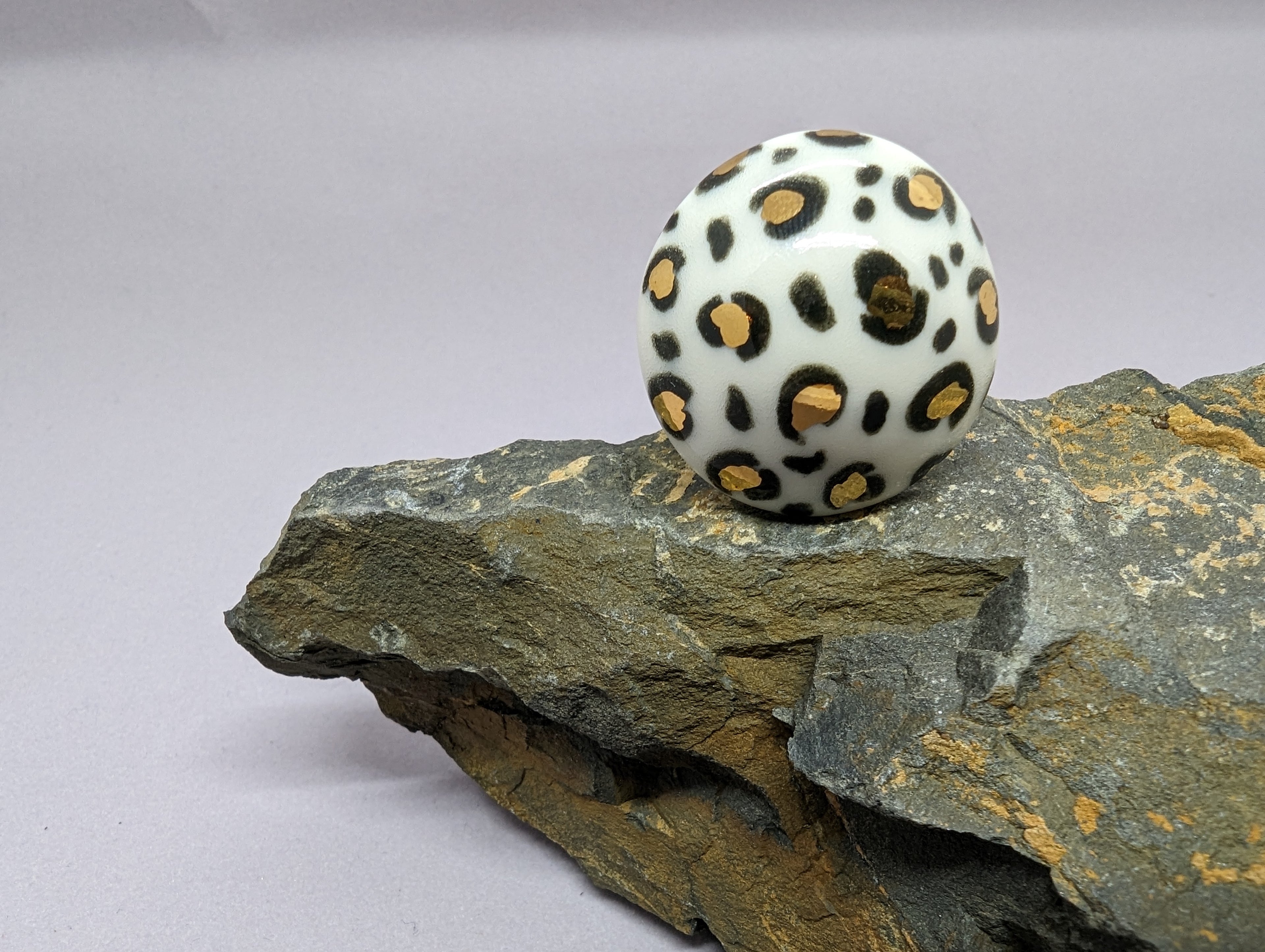 Porcelain leopard ring Size O